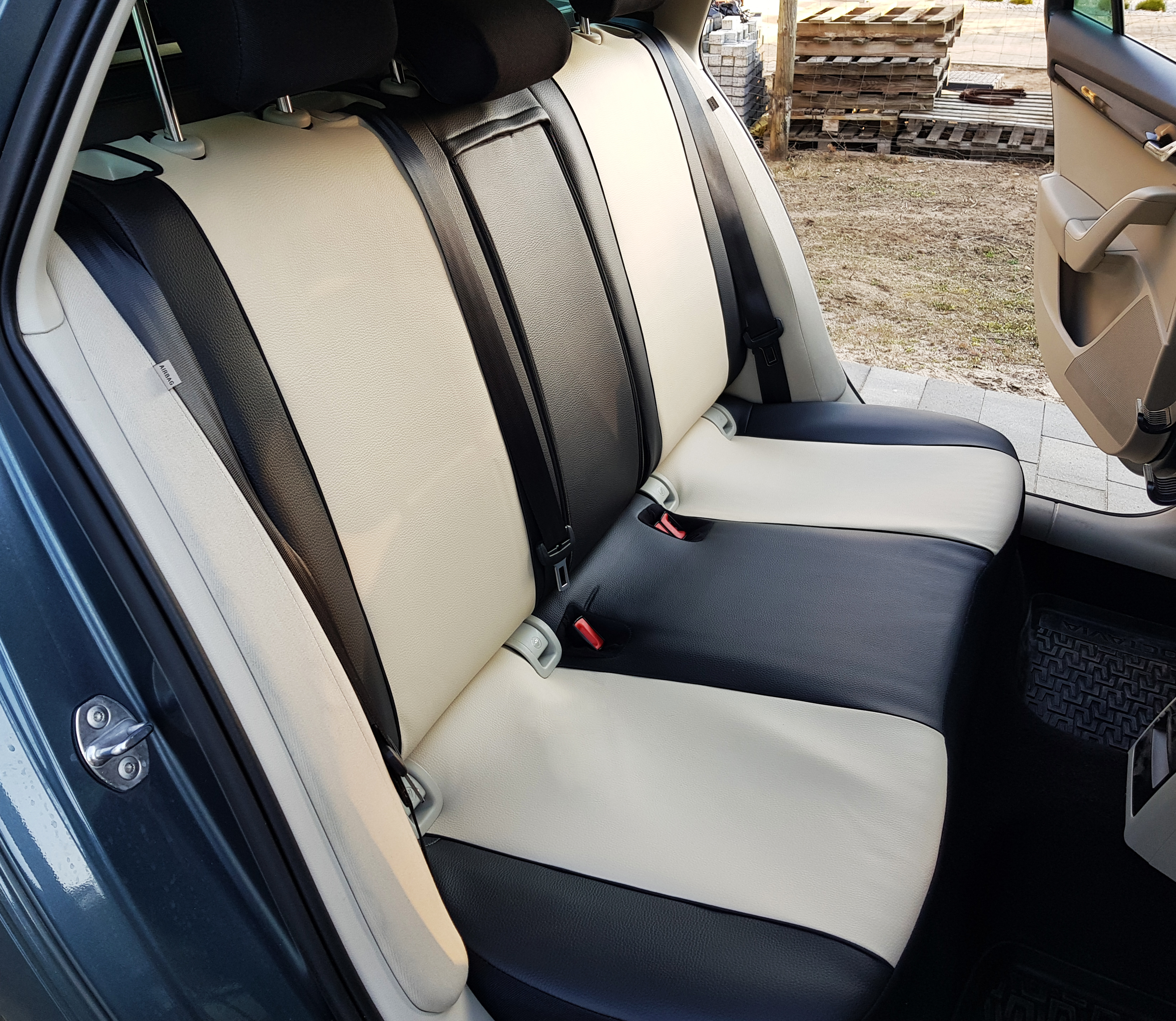 Pokrowce samochodowe Skoda Karoq 5x1