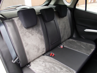 Pokrowce samochodowe Peugeot 2008 I